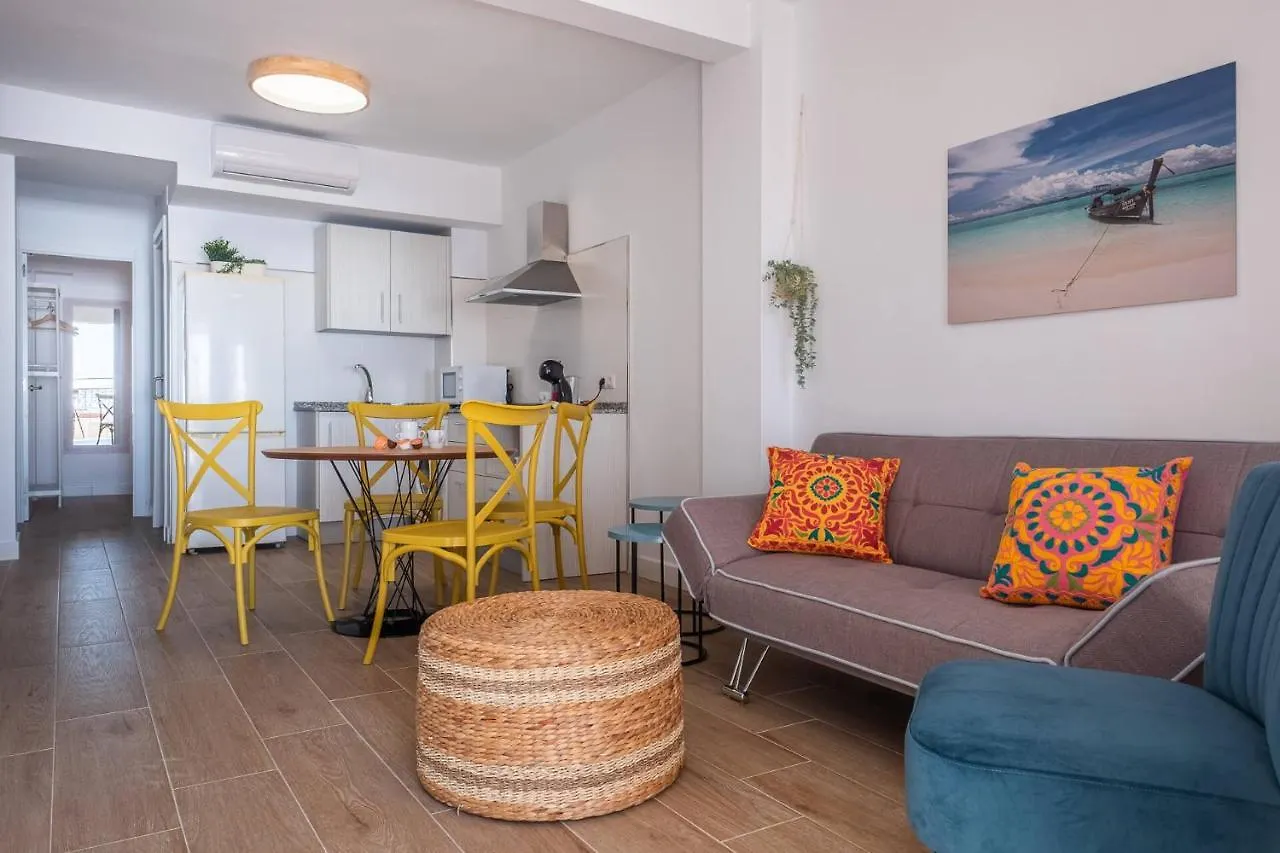 Hh Relax Seafront Appartement Málaga Spanje