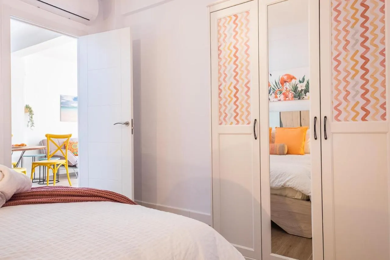 Hh Relax Seafront Appartement Málaga Spanje